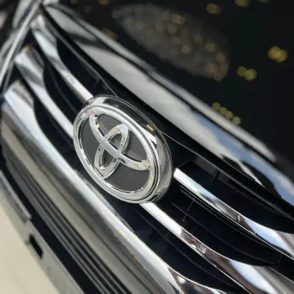 TOYOTA-HILUX SW4-2.8 SRX 4X4 7 LUGARES 16V TURBO INTERCOOLER DIESEL 4P AUTOMÁTICO TOYOTA-HILUX SW4-2019