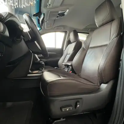 TOYOTA-HILUX SW4-2019