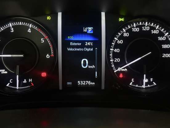 TOYOTA-HILUX SW4-2022