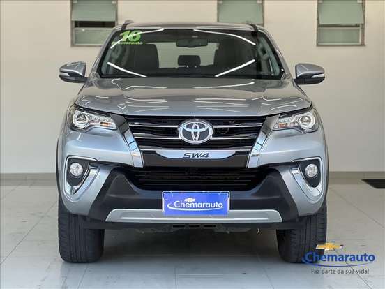 TOYOTA-HILUX SW4-2.8 SRX 4X4 16V TURBO INTERCOOLER DIESEL 4P AUTOMÁTICO TOYOTA-HILUX SW4-2016