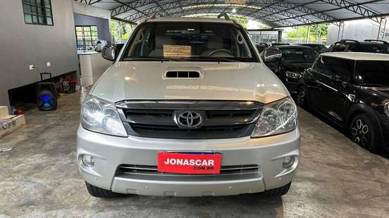 TOYOTA-HILUX SW4-2005