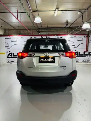 TOYOTA-RAV4-2014