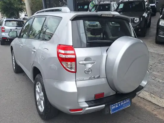 TOYOTA-RAV4-2.4 4X2 16V GASOLINA 4P AUTOMÁTICO TOYOTA-RAV4-2012