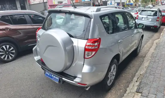 TOYOTA-RAV4-2012