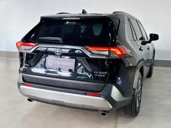 TOYOTA-RAV4-2023