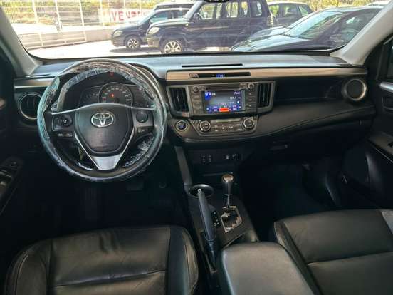 TOYOTA-RAV4-2013