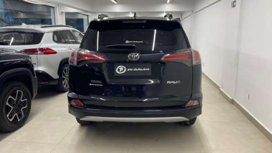 TOYOTA-RAV4-2018