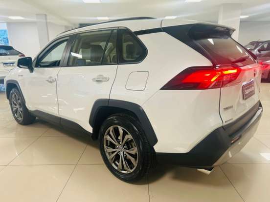 TOYOTA-RAV4-2022