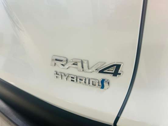 TOYOTA-RAV4-2022