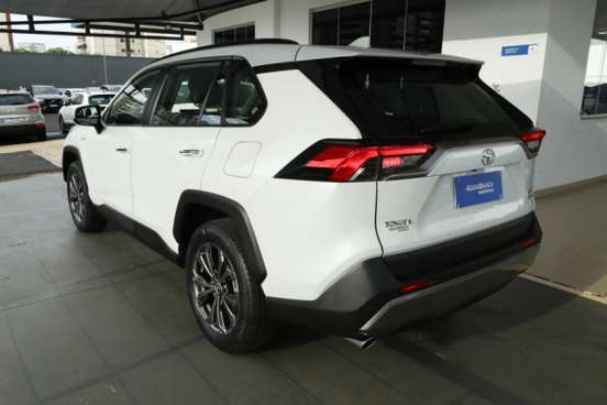 TOYOTA-RAV4-2025
