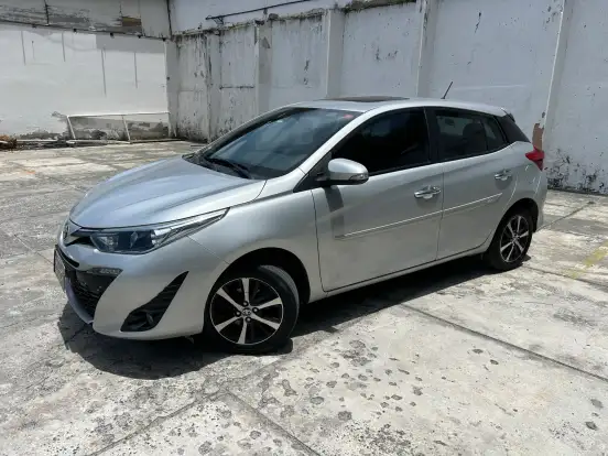 TOYOTA-YARIS-2019