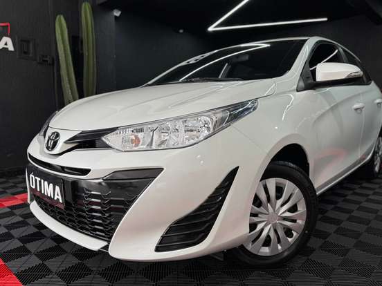 TOYOTA-YARIS-1.3 16V FLEX XL LIVE MULTIDRIVE TOYOTA-YARIS-2021