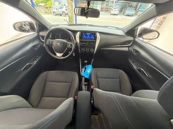 TOYOTA-YARIS-1.3 16V FLEX XL LIVE MULTIDRIVE TOYOTA-YARIS-2021