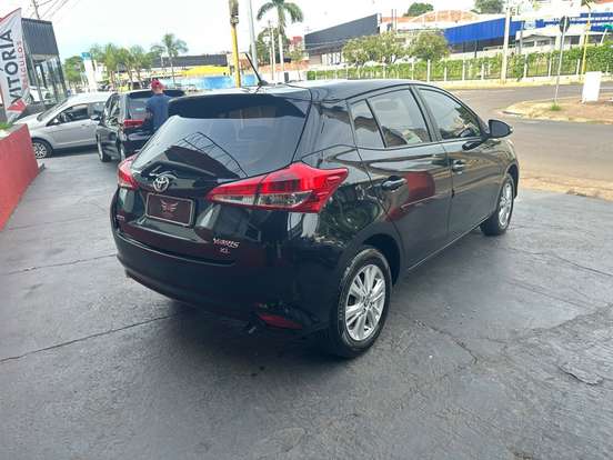 TOYOTA-YARIS-2018