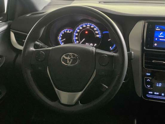 TOYOTA-YARIS-1.3 16V FLEX XL PLUS TECH MULTIDRIVE TOYOTA-YARIS-2019