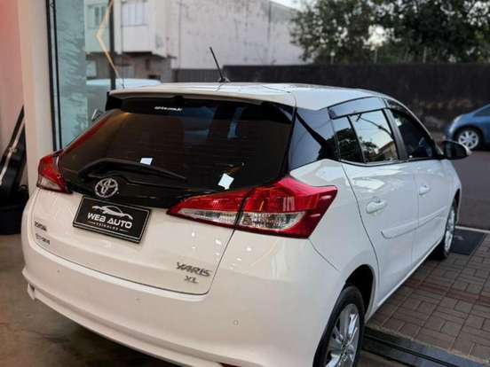 TOYOTA-YARIS-1.3 16V FLEX XL PLUS TECH MULTIDRIVE TOYOTA-YARIS-2019