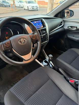 TOYOTA-YARIS-1.3 16V FLEX XL PLUS TECH MULTIDRIVE TOYOTA-YARIS-2019