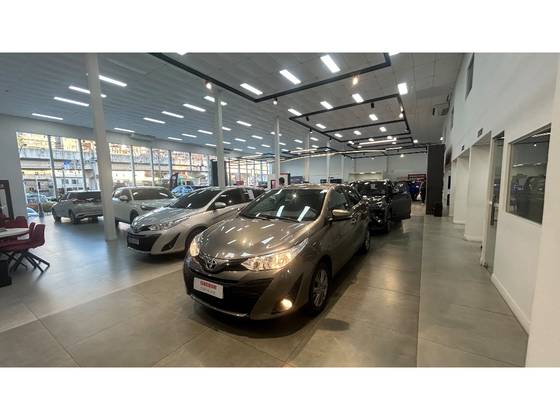 TOYOTA YARIS 1.3 16V FLEX XL PLUS TECH MULTIDRIVE