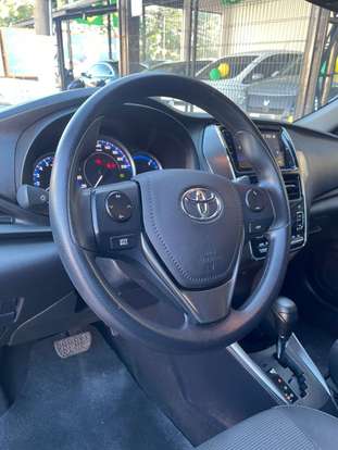 TOYOTA-YARIS-2024
