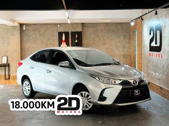 TOYOTA-YARIS-2024