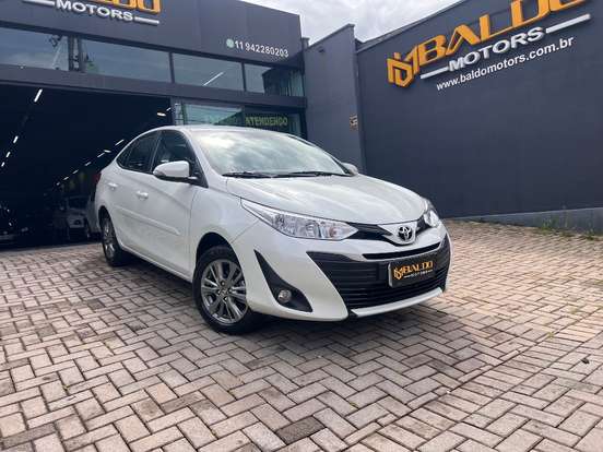 TOYOTA-YARIS-1.5 16V FLEX SEDAN XL PLUS TECH MULTIDRIVE TOYOTA-YARIS-2019