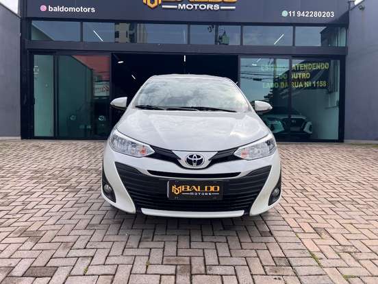 TOYOTA-YARIS-1.5 16V FLEX SEDAN XL PLUS TECH MULTIDRIVE TOYOTA-YARIS-2019