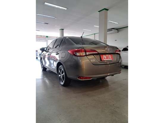 TOYOTA-YARIS-1.5 16V FLEX SEDAN XLS MULTIDRIVE TOYOTA-YARIS-2019