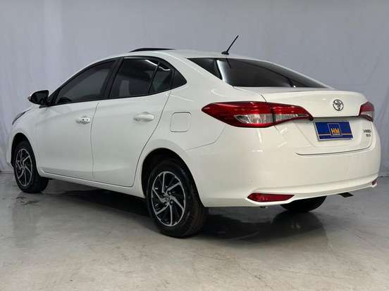 TOYOTA-YARIS-1.5 16V FLEX SEDAN XLS MULTIDRIVE TOYOTA-YARIS-2023