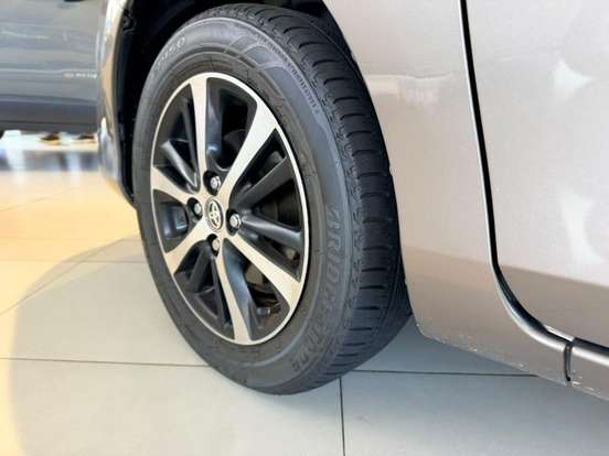 TOYOTA-YARIS-1.5 16V FLEX SEDAN XLS MULTIDRIVE TOYOTA-YARIS-2018