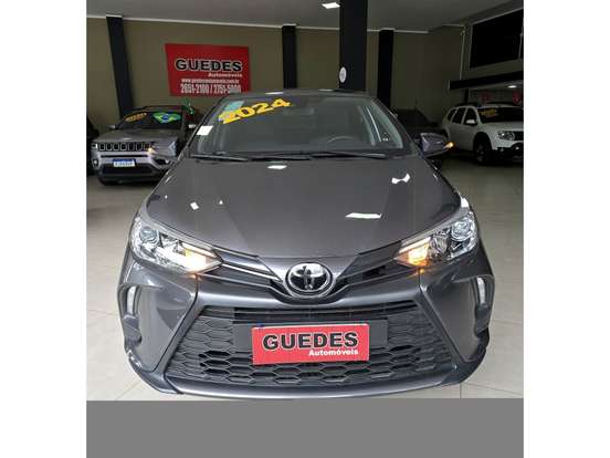 TOYOTA-YARIS-2024