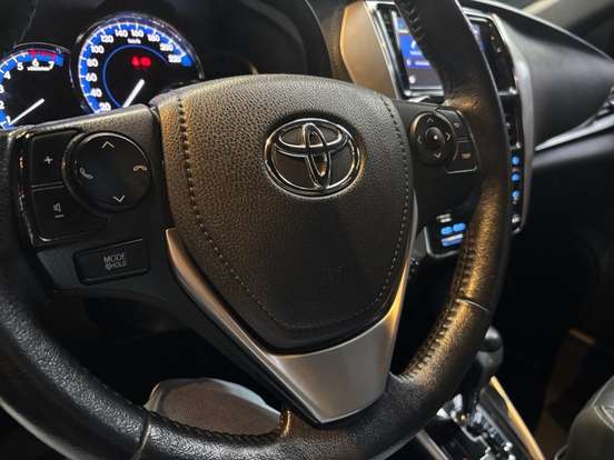 TOYOTA-YARIS-1.5 16V FLEX X WAY MULTIDRIVE TOYOTA-YARIS-2019