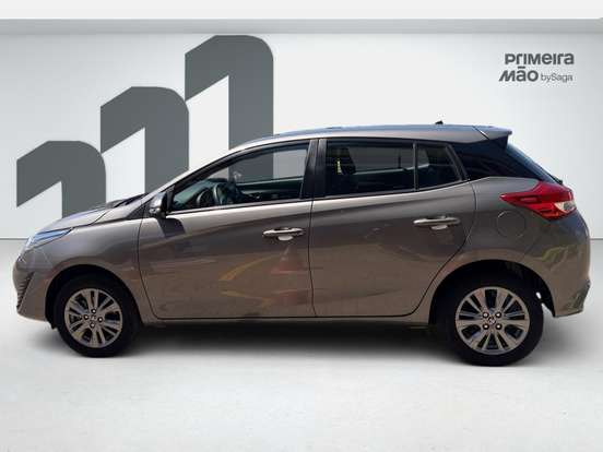 TOYOTA-YARIS-1.5 16V FLEX XL PLUS CONNECT MULTIDRIVE TOYOTA-YARIS-2020