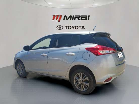 TOYOTA-YARIS-2020