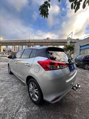 TOYOTA-YARIS-2020