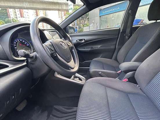 TOYOTA-YARIS-1.5 16V FLEX XL PLUS CONNECT MULTIDRIVE TOYOTA-YARIS-2020