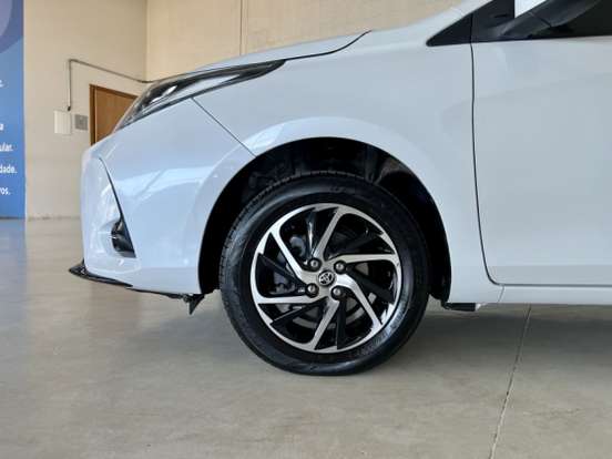 TOYOTA-YARIS-1.5 16V FLEX XLS MULTIDRIVE TOYOTA-YARIS-2023