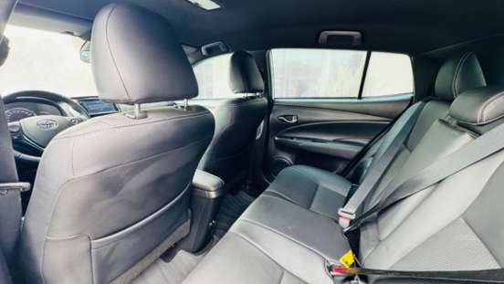 TOYOTA-YARIS-2023