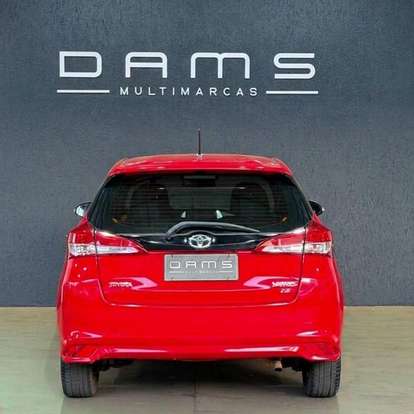 TOYOTA-YARIS-2018