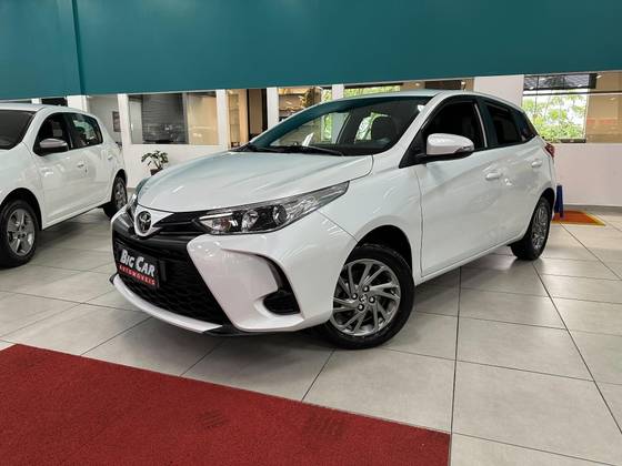 TOYOTA YARIS 1.5 16V FLEX XS MULTIDRIVE