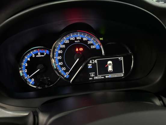 TOYOTA-YARIS-2025