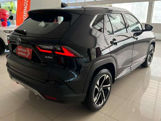 TOYOTA-YARIS CROSS-2026