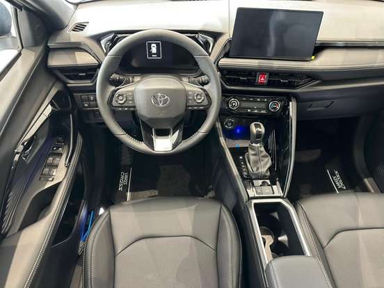 TOYOTA-YARIS CROSS-2026