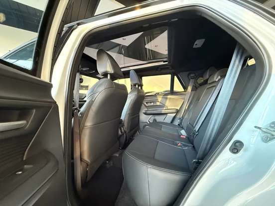 TOYOTA-YARIS CROSS-2026