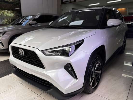 TOYOTA-YARIS CROSS-2026