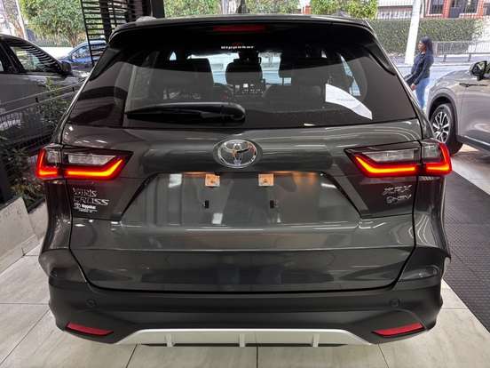 TOYOTA-YARIS CROSS-2026