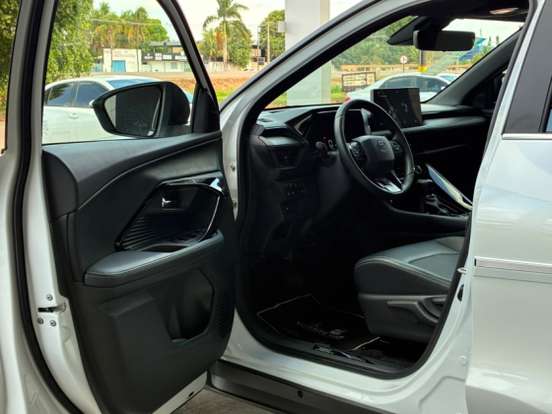 TOYOTA-YARIS CROSS-2026