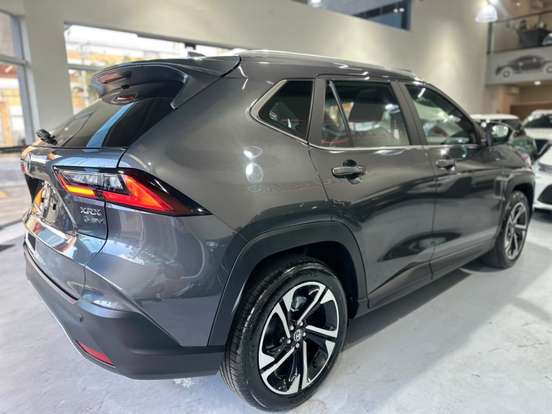 TOYOTA-YARIS CROSS-2026