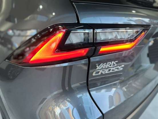 TOYOTA-YARIS CROSS-2026