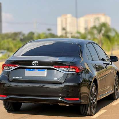 TOYOTA-COROLLA-2024
