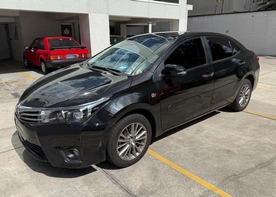 TOYOTA-COROLLA-2015